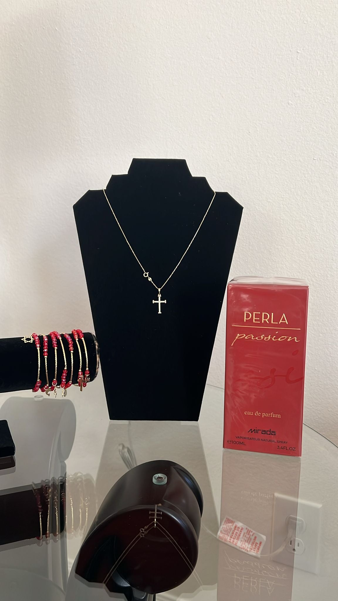 Gift Set Red Perla bracelet parfum and necklace
